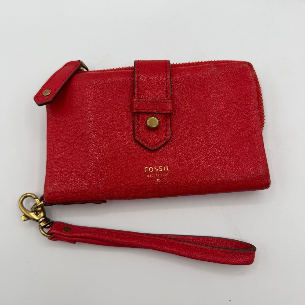 Fossil Red Leather Wristlet Wallet Zip Around Clutch‎